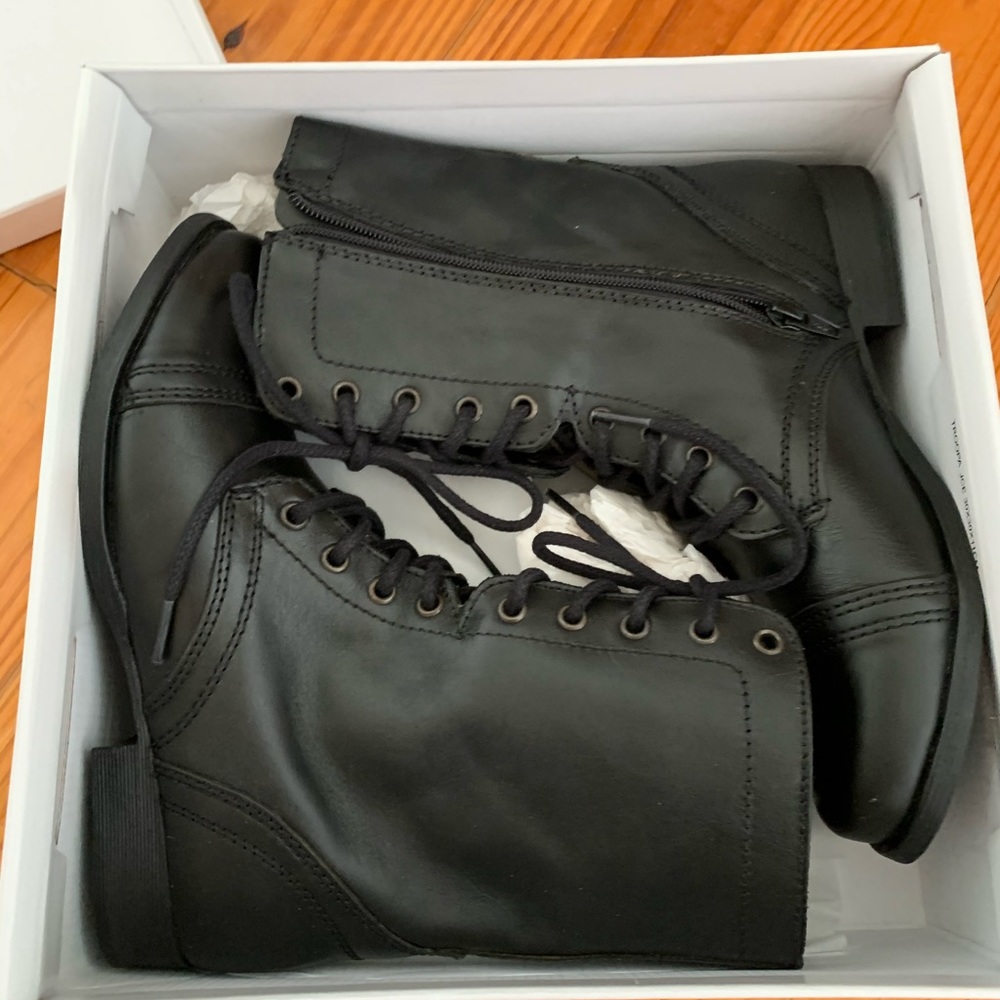 Brand new Steve Madden combat boots